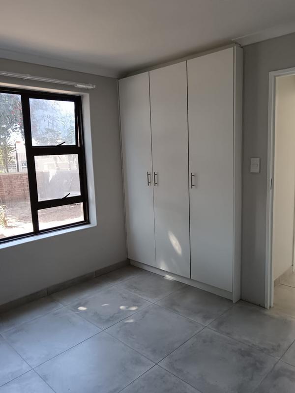 To Let 2 Bedroom Property for Rent in Windsor Park Western Cape